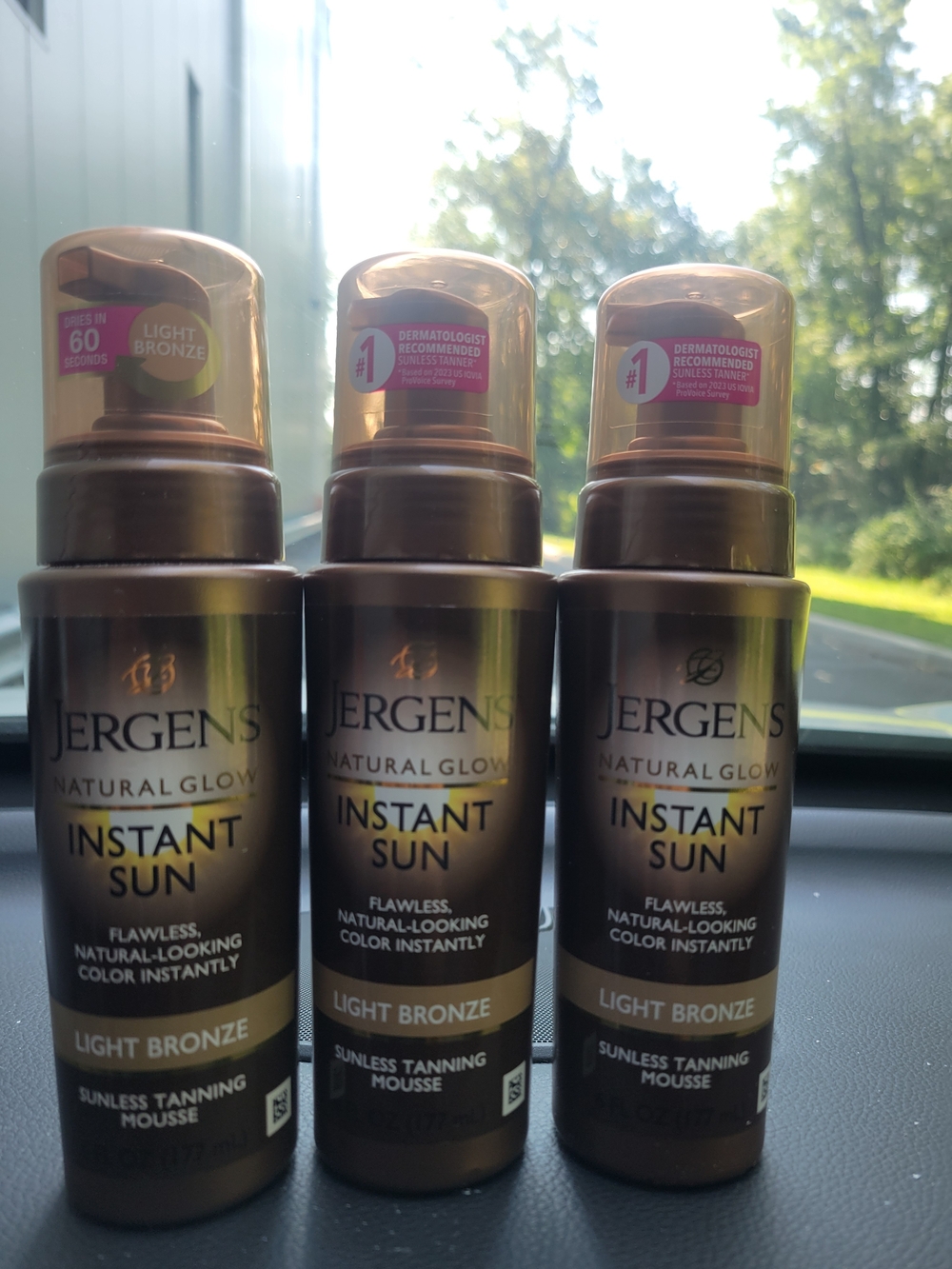 Erge (Jergens) Instant Sun Sunless Tanning Mousse - Light Bronze Bottles